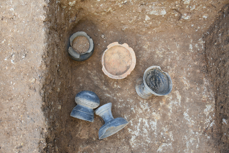 14-03호목곽 1차조사 완료 후 출토유물 세부(31)_온라인